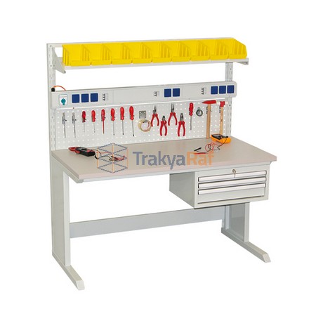 Elektrik Elektronikçi Tezgah 4